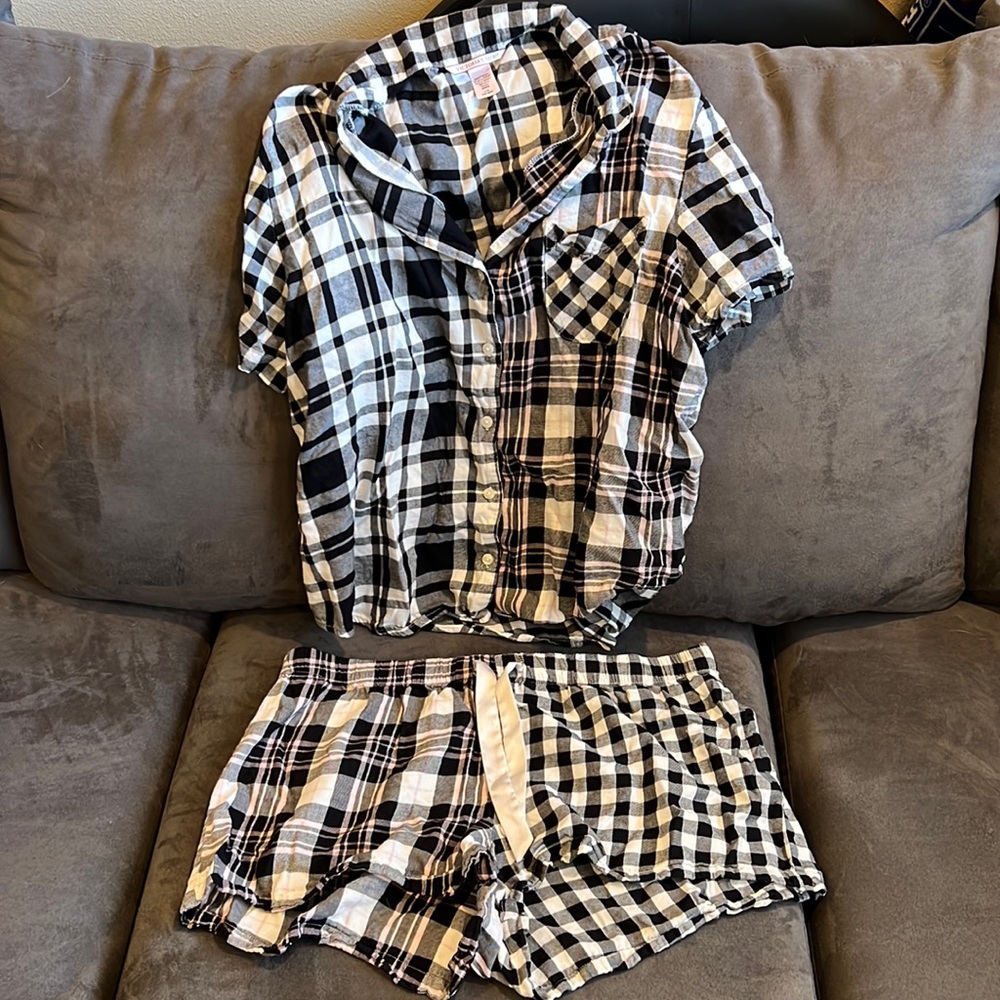 Victoria’s Secret Short Pajama Set